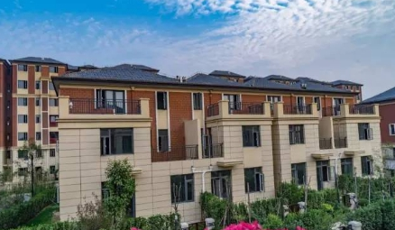 创新返乡置业,高端住宅受青睐