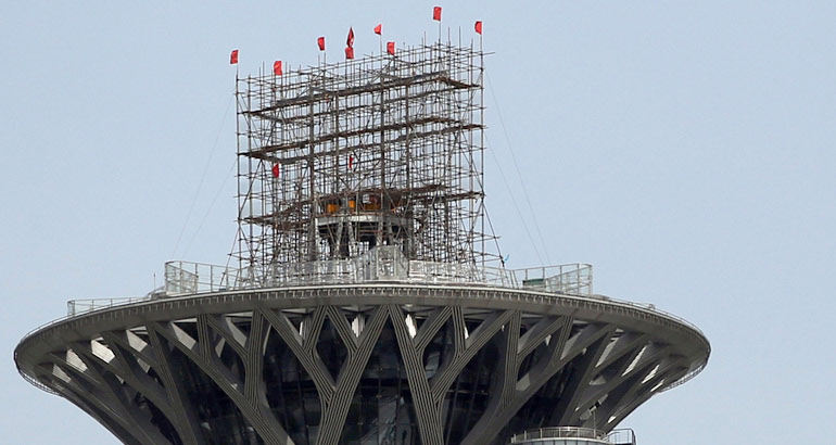 北京奥塔塔冠施工安装巨型五环标识