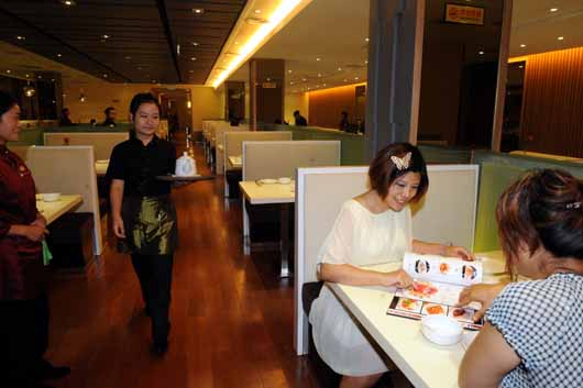 大众餐饮“湘鄂情•源”建国门外店开业