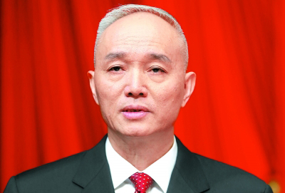 北京市十四届人大五次会议开幕 蔡奇作报告