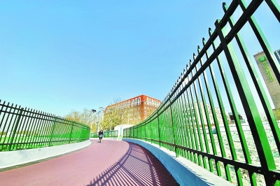 打通“交通城墙” 首个跨京张高铁慢行绿道建成