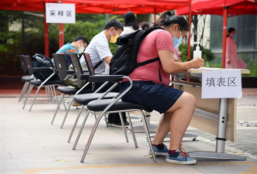 北京：加强核酸检测采样点管理