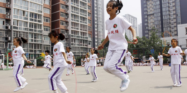 首科花园小学跳绳